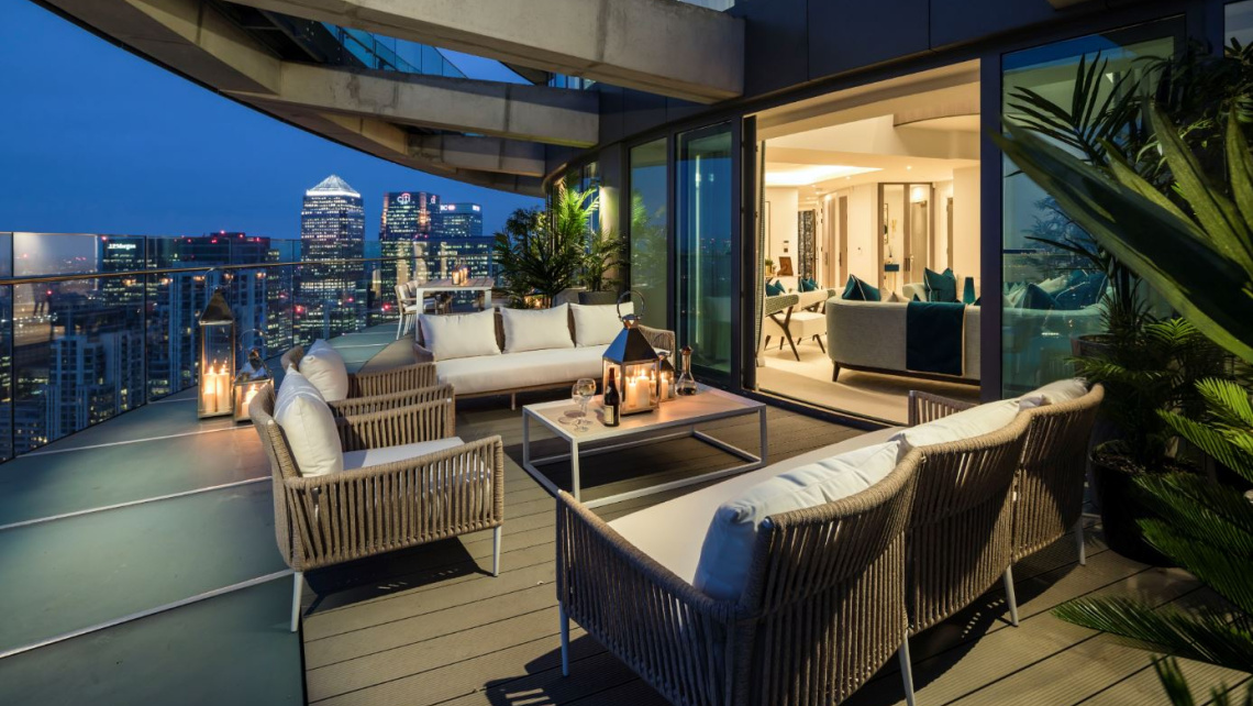 Mansion Global Sensational London Views from Baltimore Tower’s